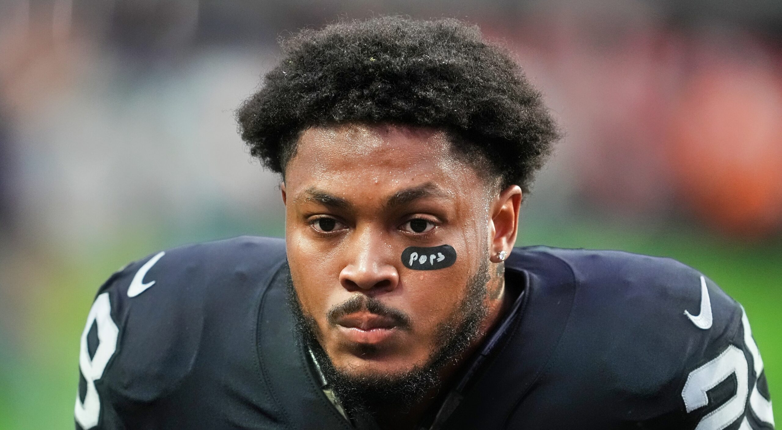 Raiders Star Josh Jacobs Emotional Over Darren Waller Trade, 'S