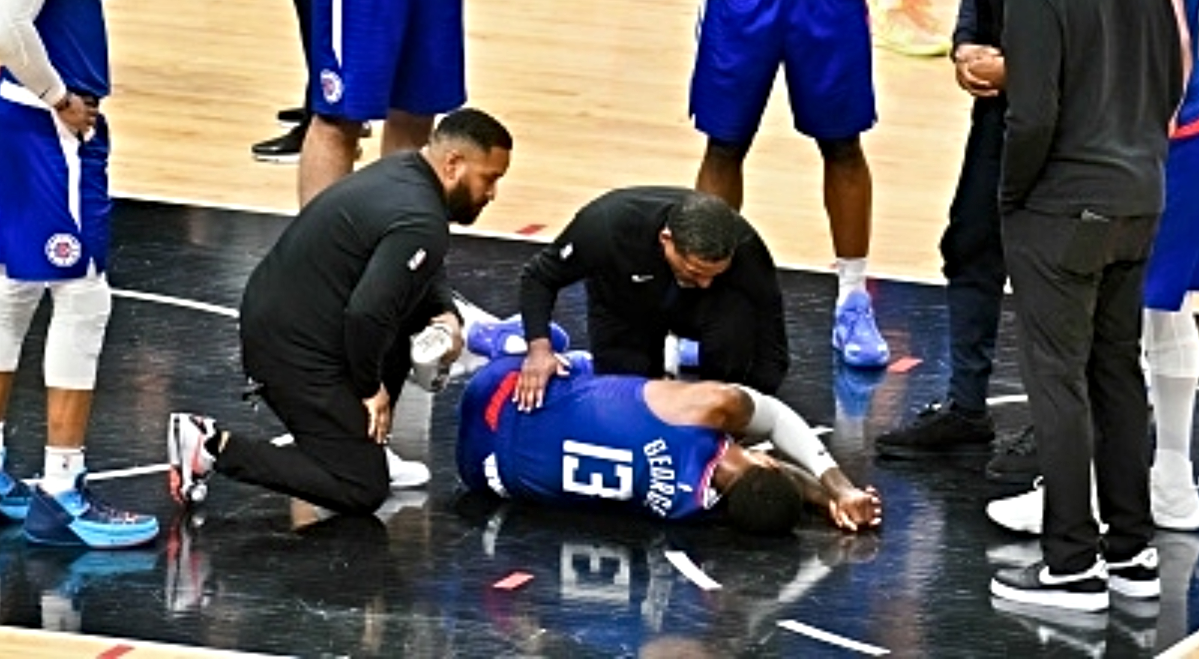 Paul George Suffers Knee Sprain Against Thunder