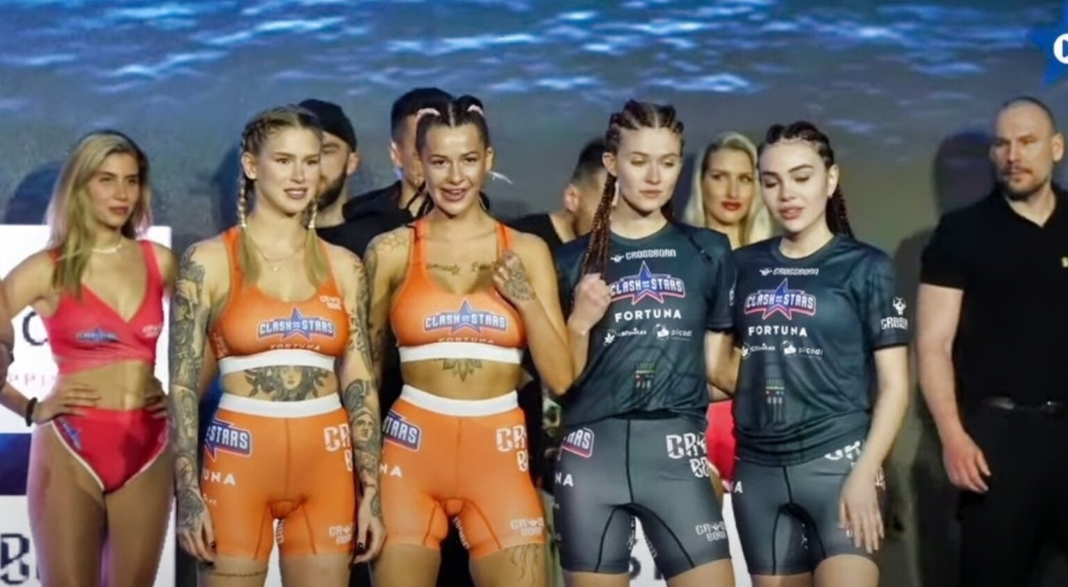 Onlyfans Stars And Mma Fighters Kiss At Weigh Ins Flash Crowd
