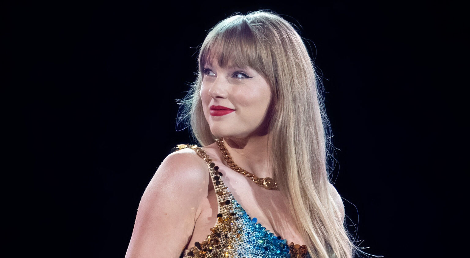 Taylor Swift May Be Cursing Playoff Teams During Her Tour