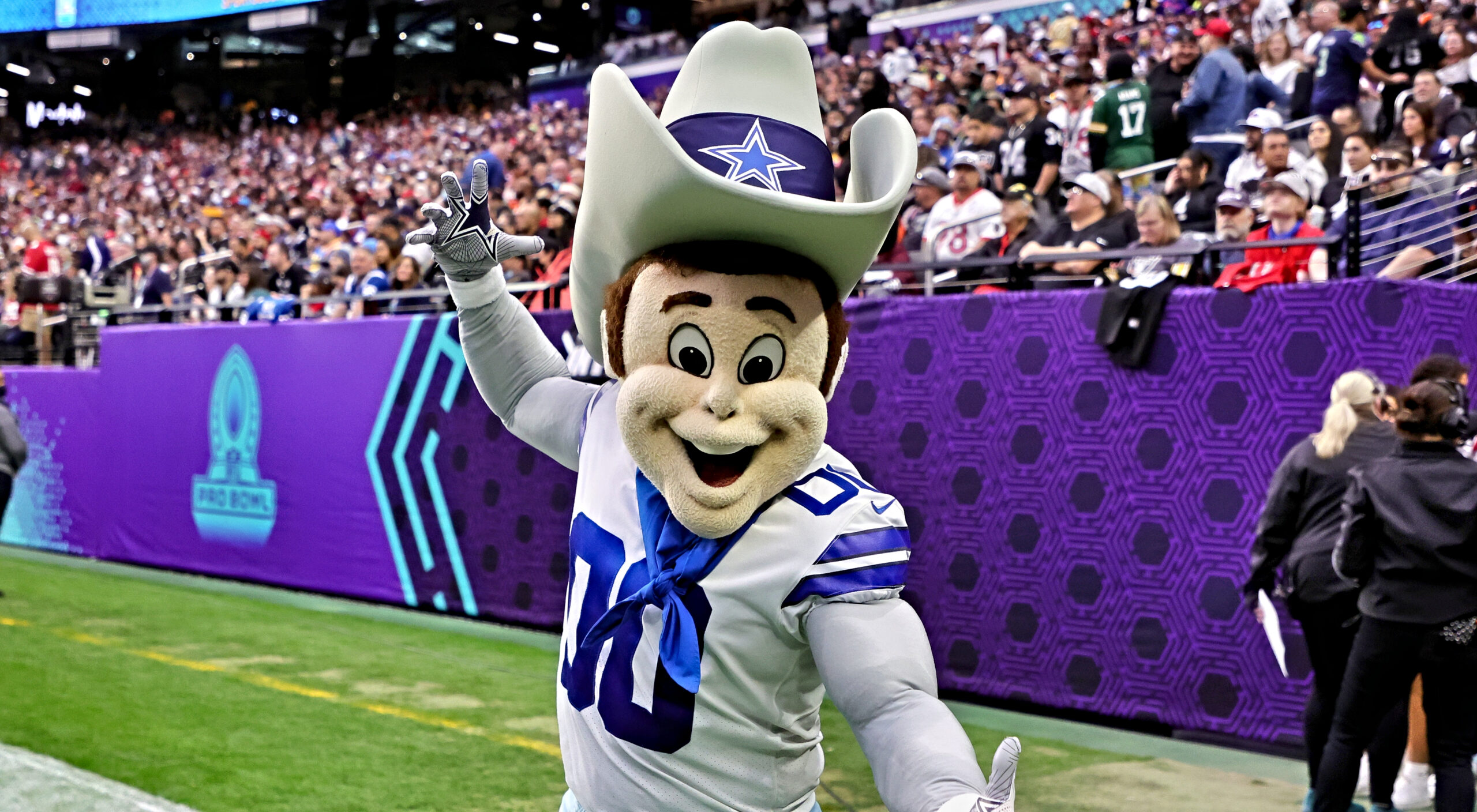 AI Reimagines NFL, NBA Mascots With Amazing (Sometimes Terrifying) Results  – SportsLogos.Net News