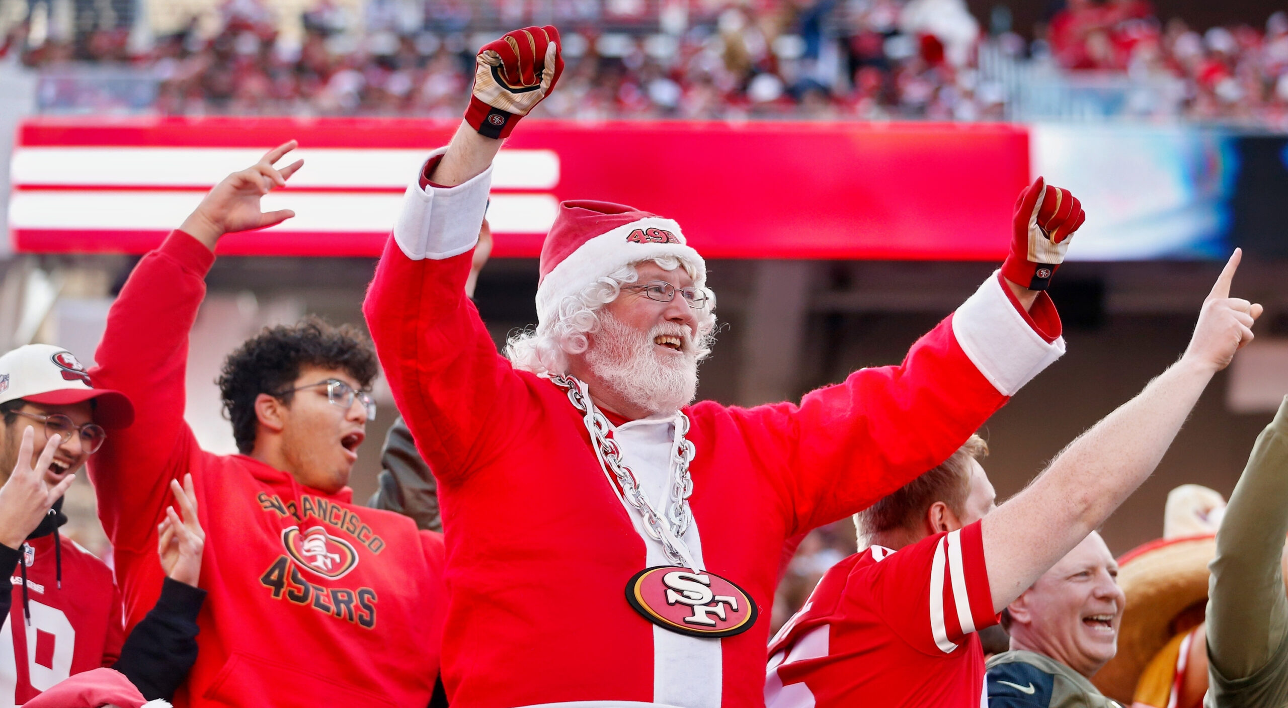 NFL announces plans to hold 1st-ever Christmas Day tripleheader