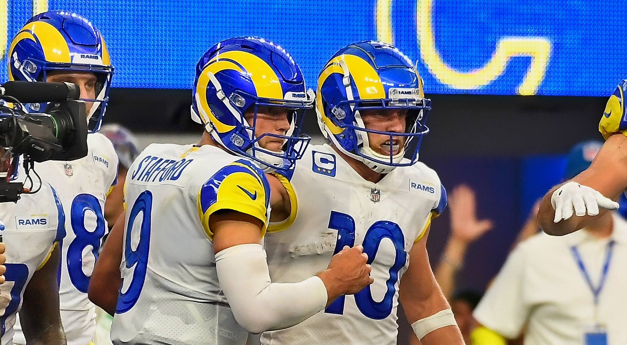 Cooper Kupp Having Fun With Matthew Stafford & Reacts To Aqib