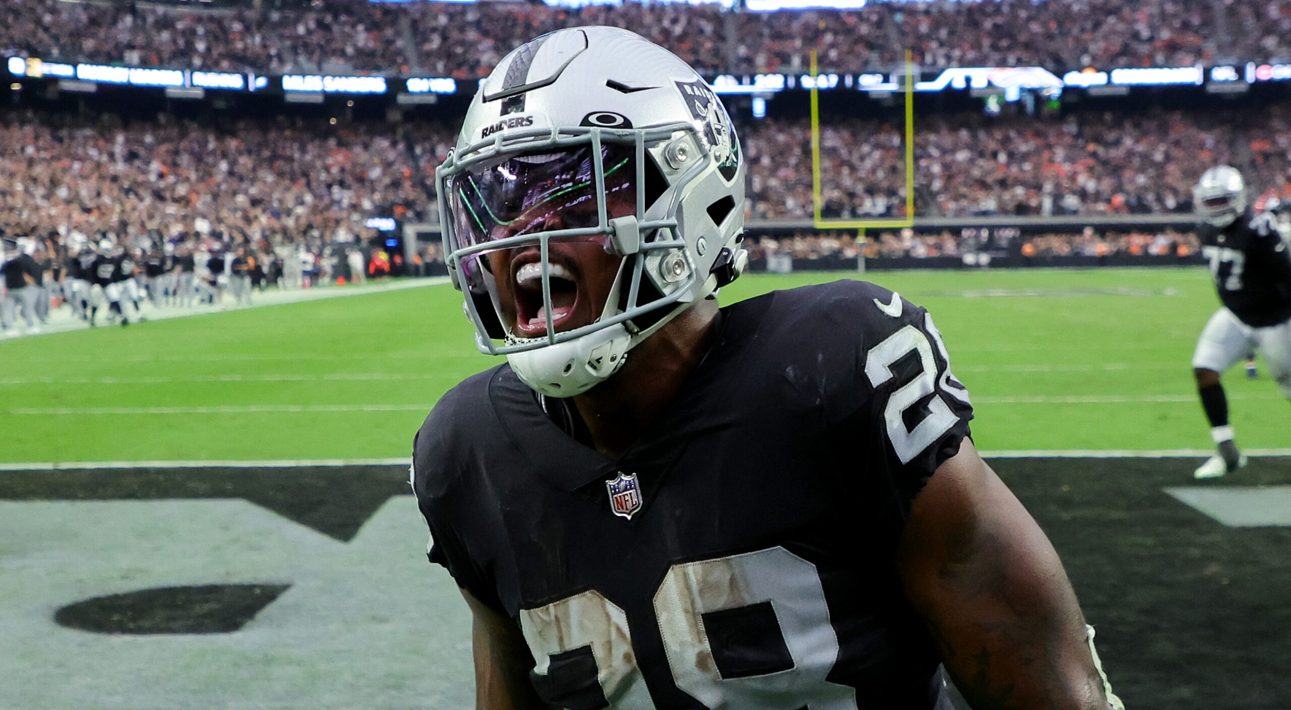 Josh Jacobs Drops Cryptic Message Amid His Raiders Situation