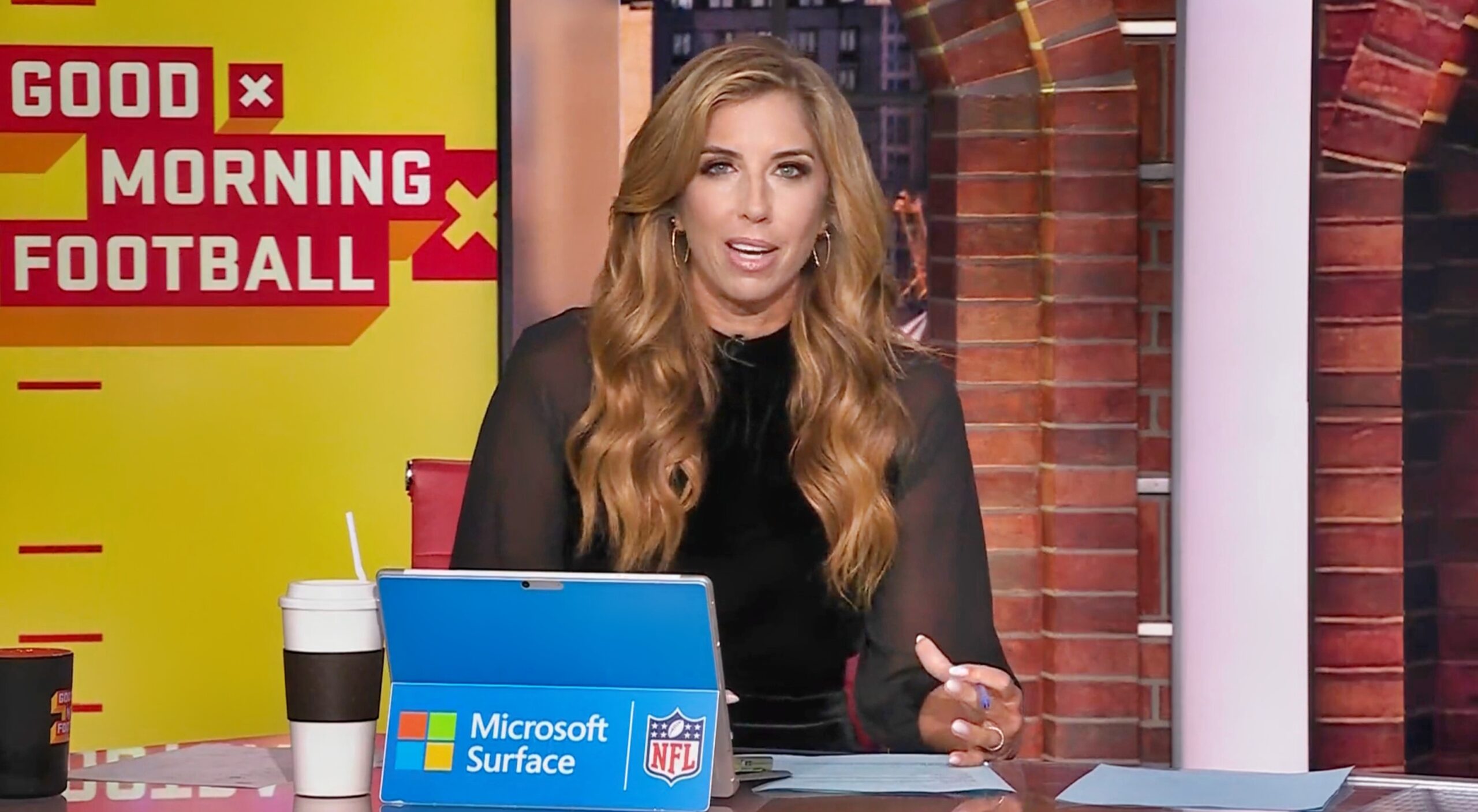 Sara Walsh drops epic golf spouse rant on 'Good Morning Football'