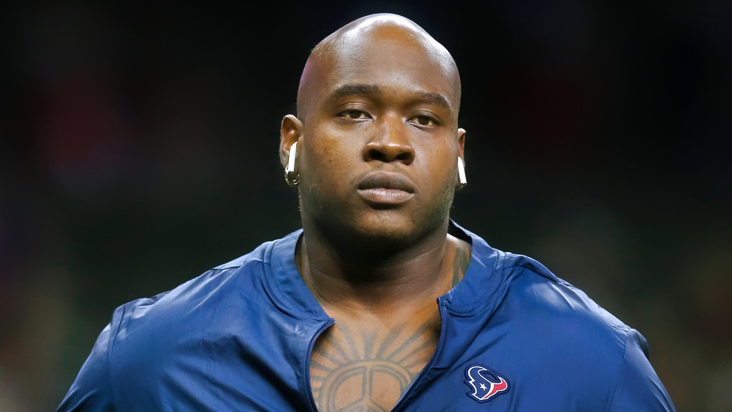 Laremy Tunsil joins Houston Texans in blockbuster trade