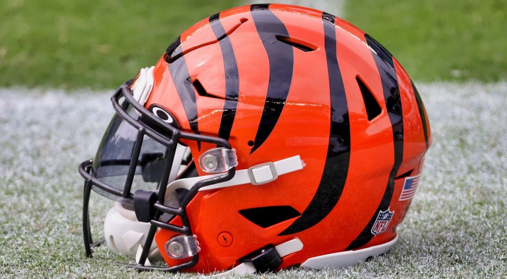 Pass or fail: Bengals finally reveal new white helmets (photos)