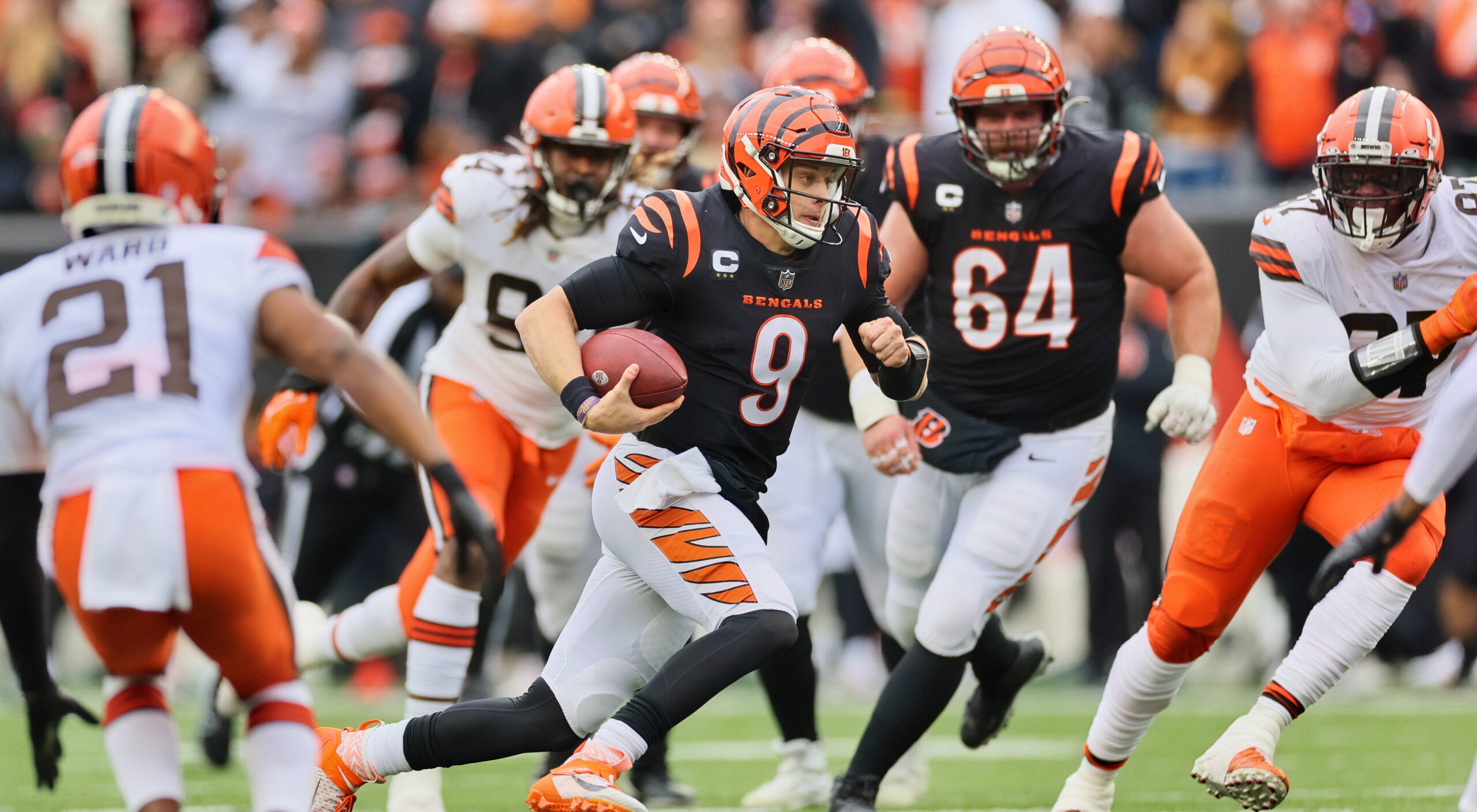 Browns unveil new alternate white helmets - prompting the Bengals