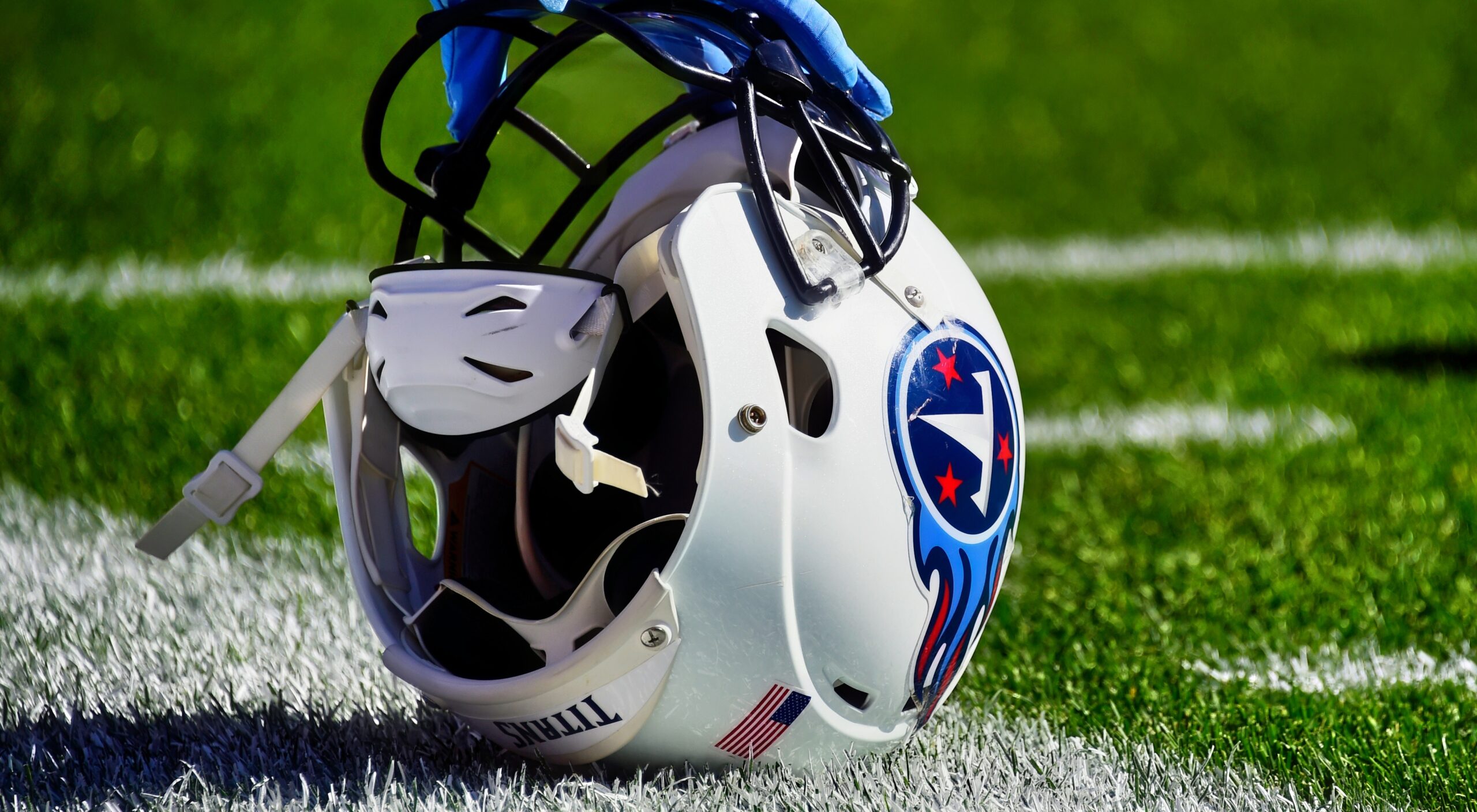 Tennessee Titans' Oilers Throwback Jerseys Leak Out