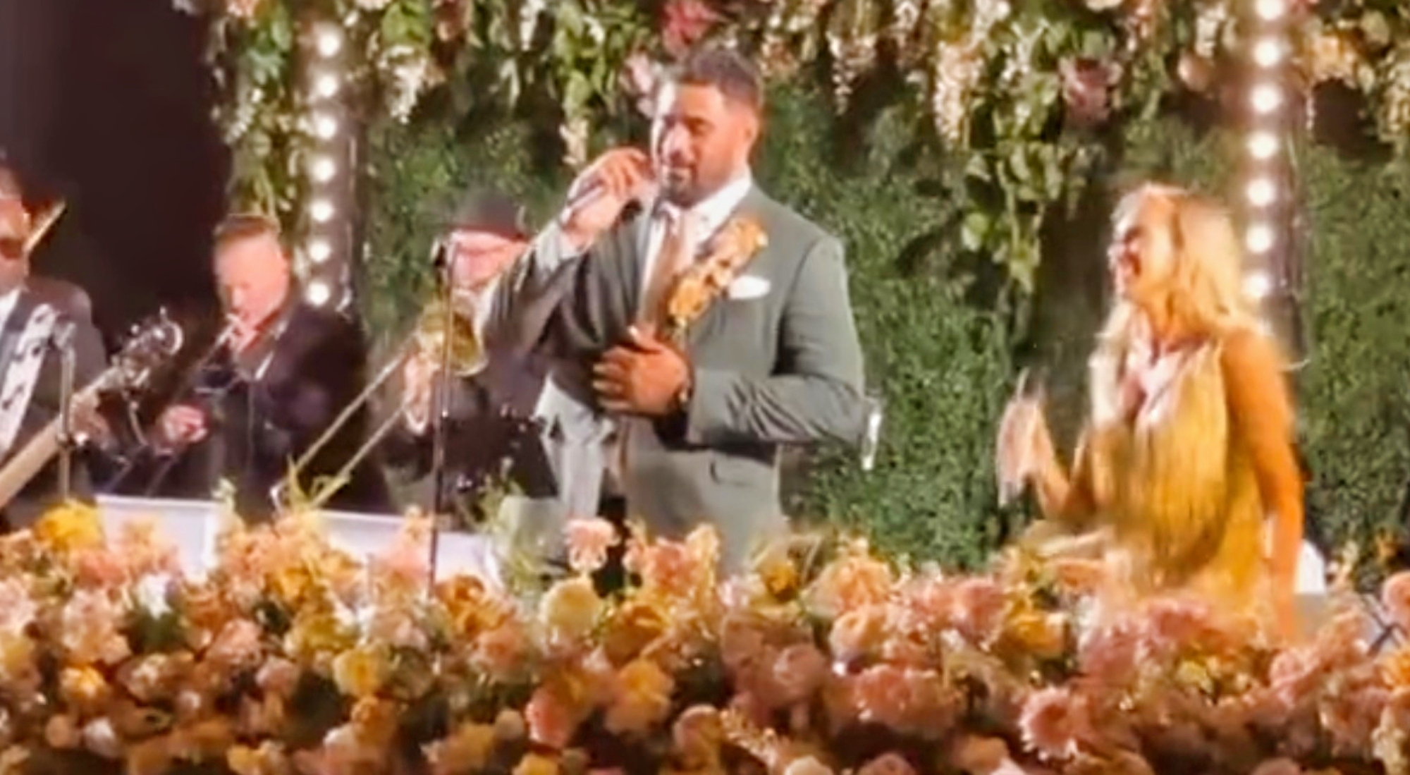 WATCH: Eagles Left Tackle Jordan Mailata sings at his OWN Wedding