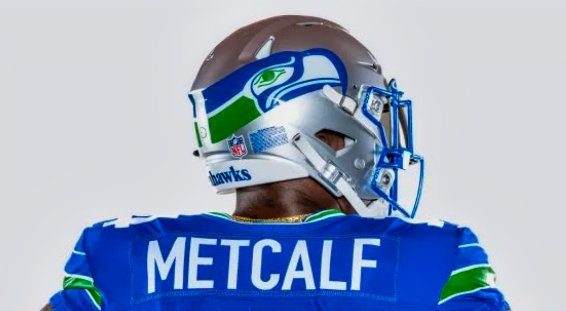 Seahawks go back to the future, unveil throwback uniform for