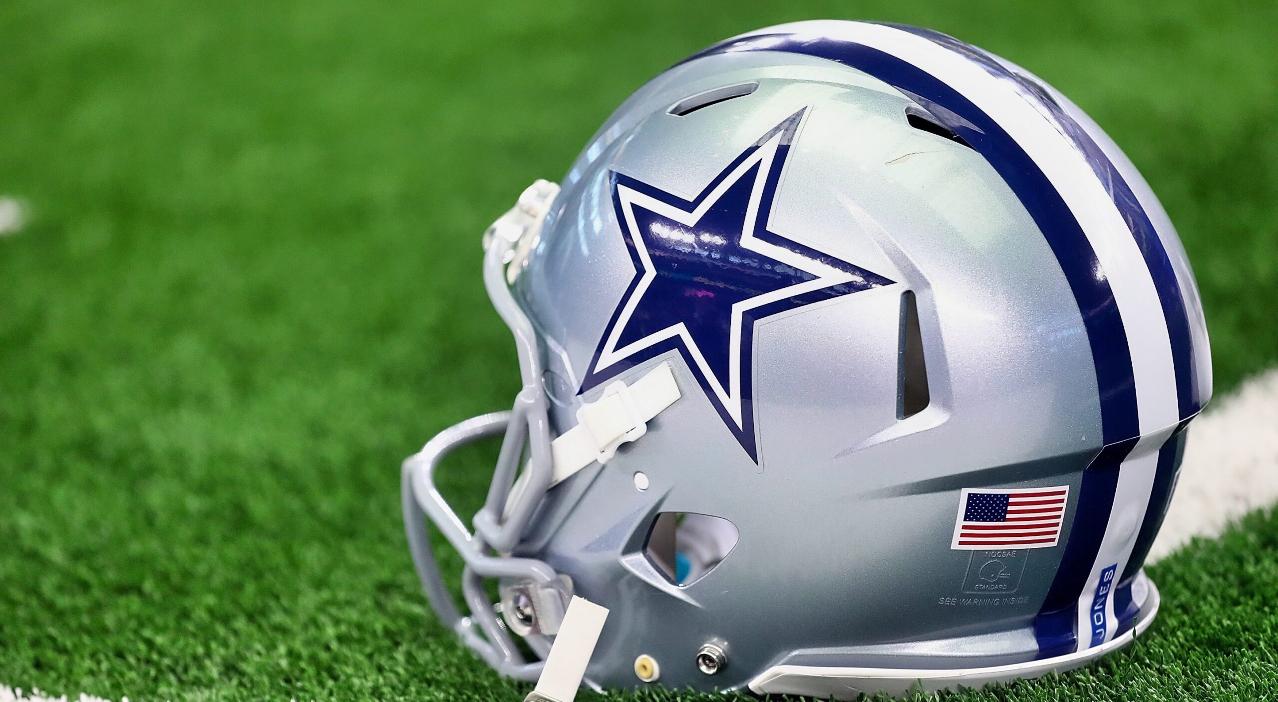 BREAKING Dallas Cowboys Sign Another Star To Major Extension