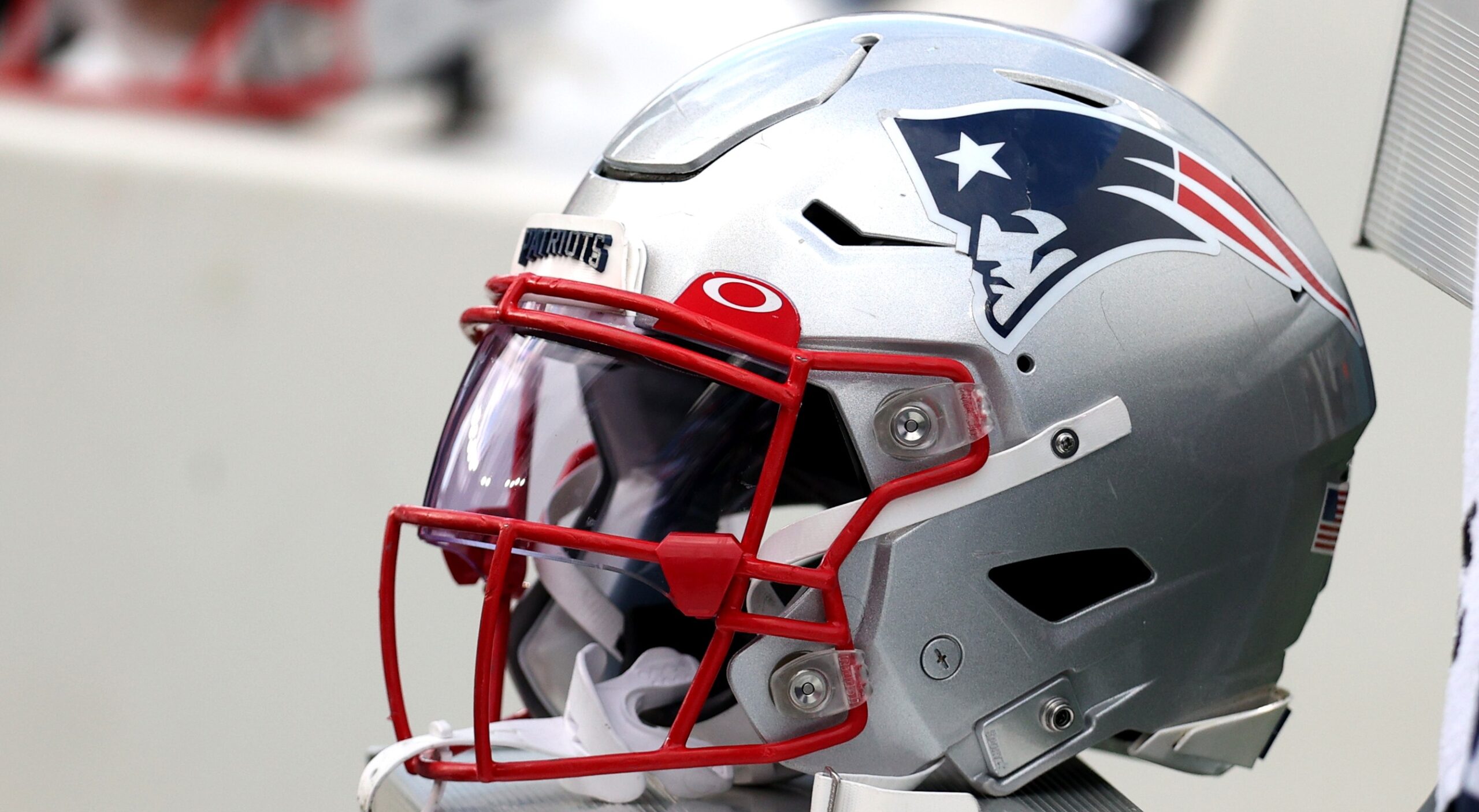 Patriots sign former first-rounder Jalen Reagor to practice squad