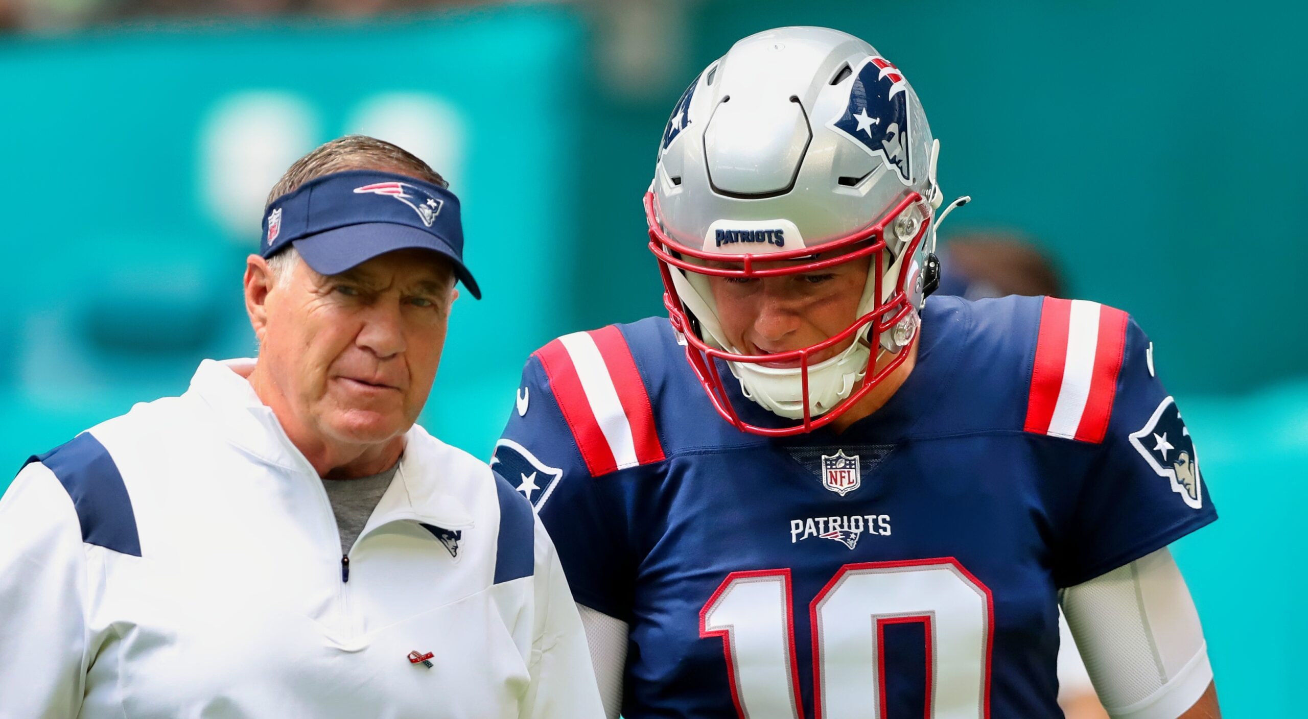 Patriots bench QB Mac Jones against Dallas Cowboys