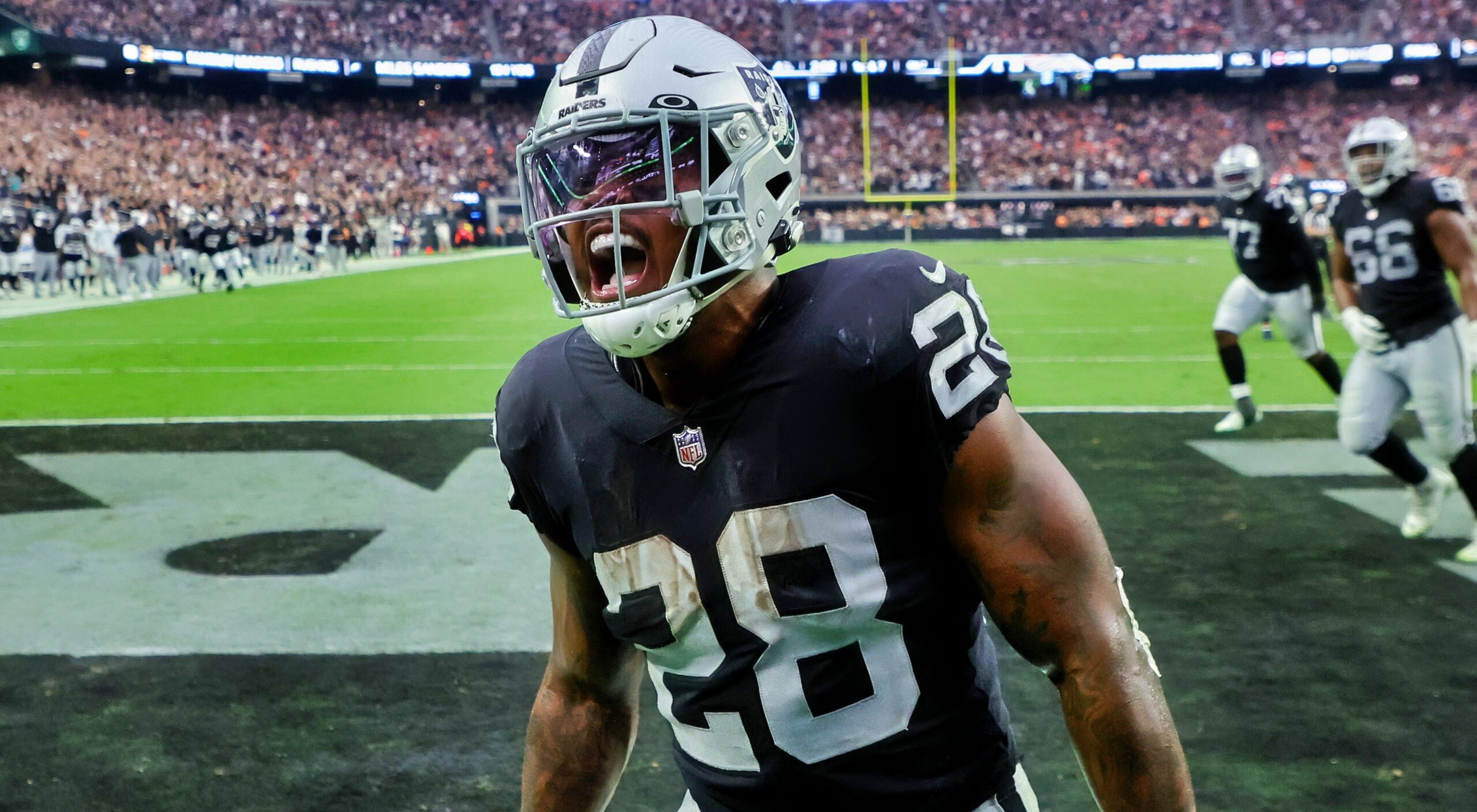 Raiders RB Josh Jacobs Ends Holdout - Steelers Now