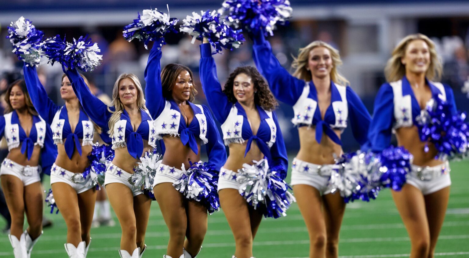 Cowboys Cheerleaders Show Sneak Peek Into Their Locker Room