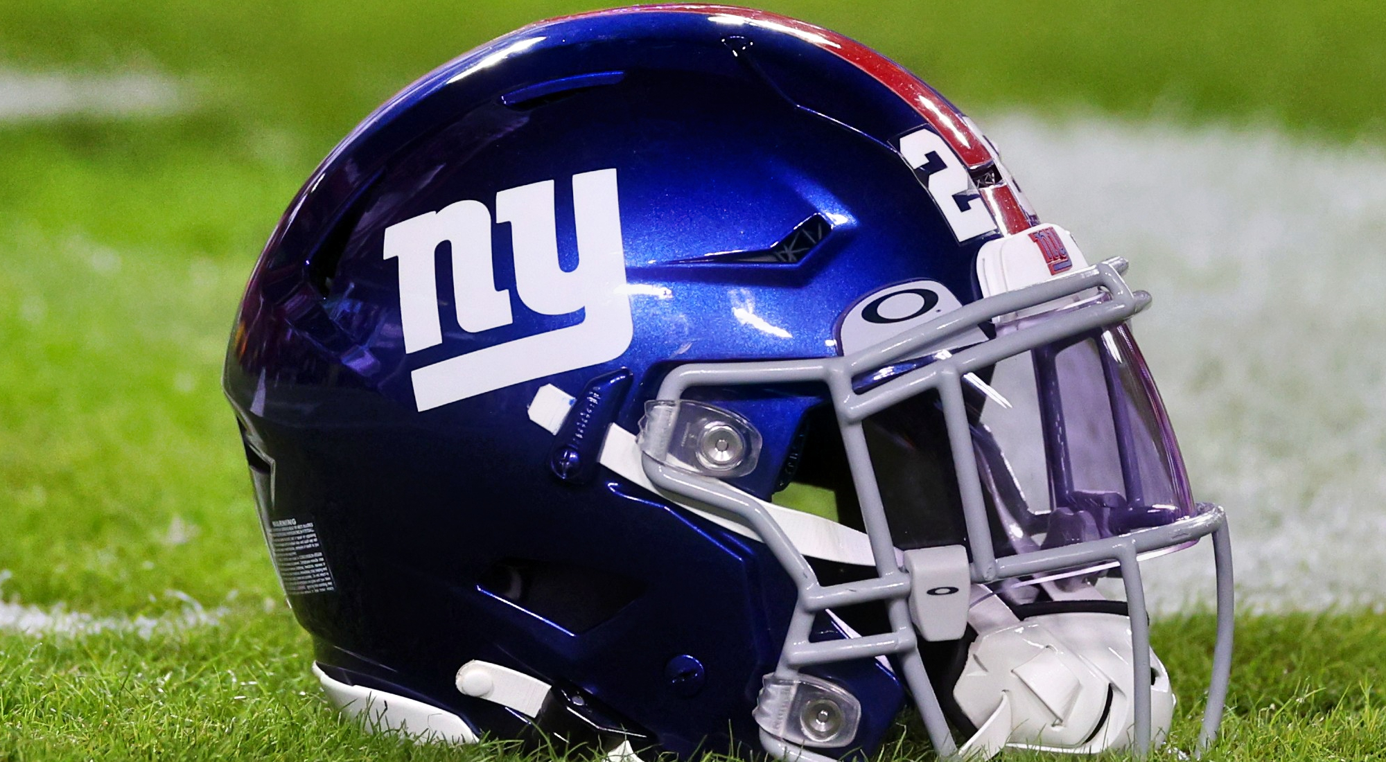 New York Giants acquire DE Boogie Basham from Buffalo Bills