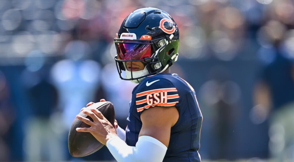 Justin Fields of Chicago Bears warming up.