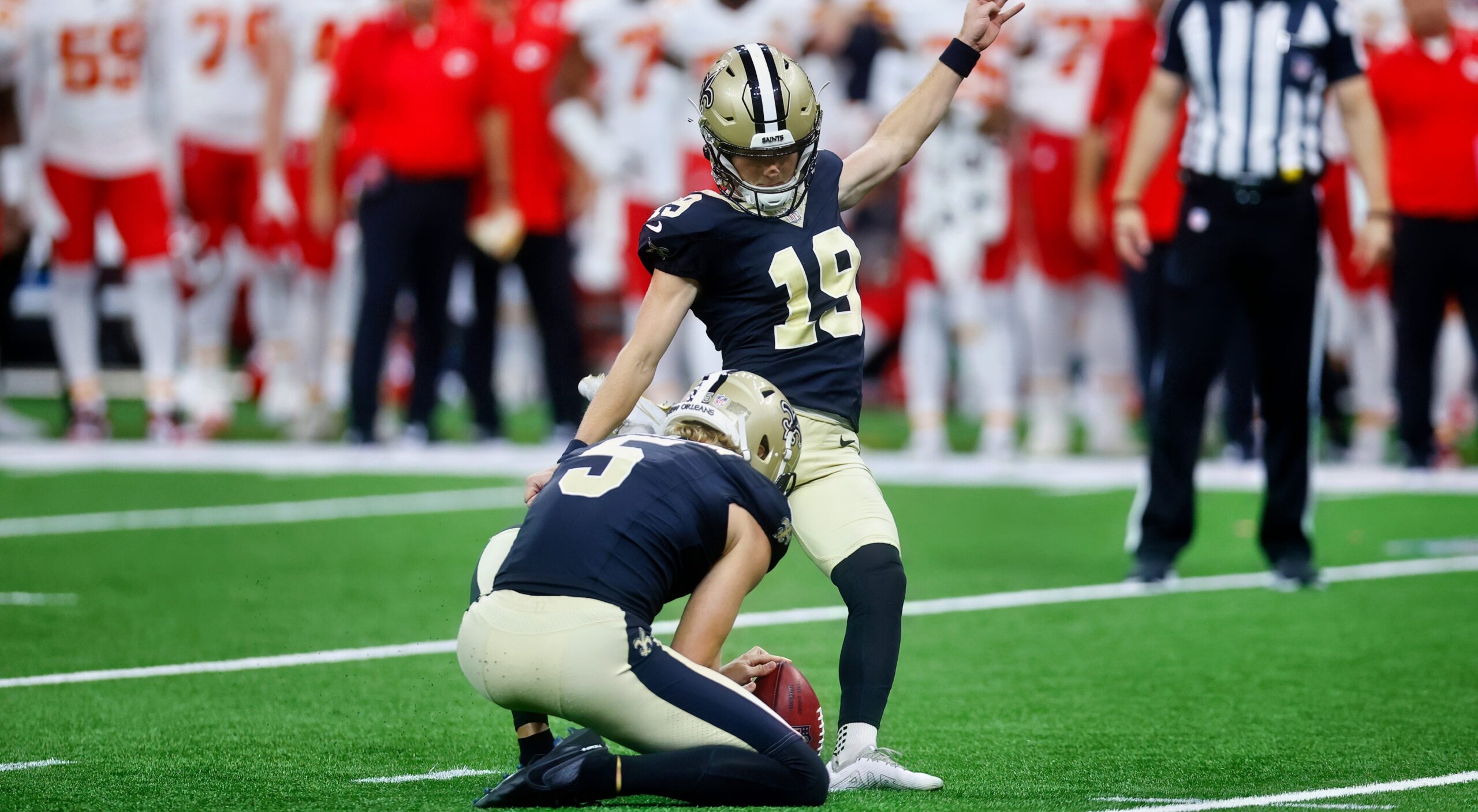 Late turnover, game-winning FG give Saints a win in preseason