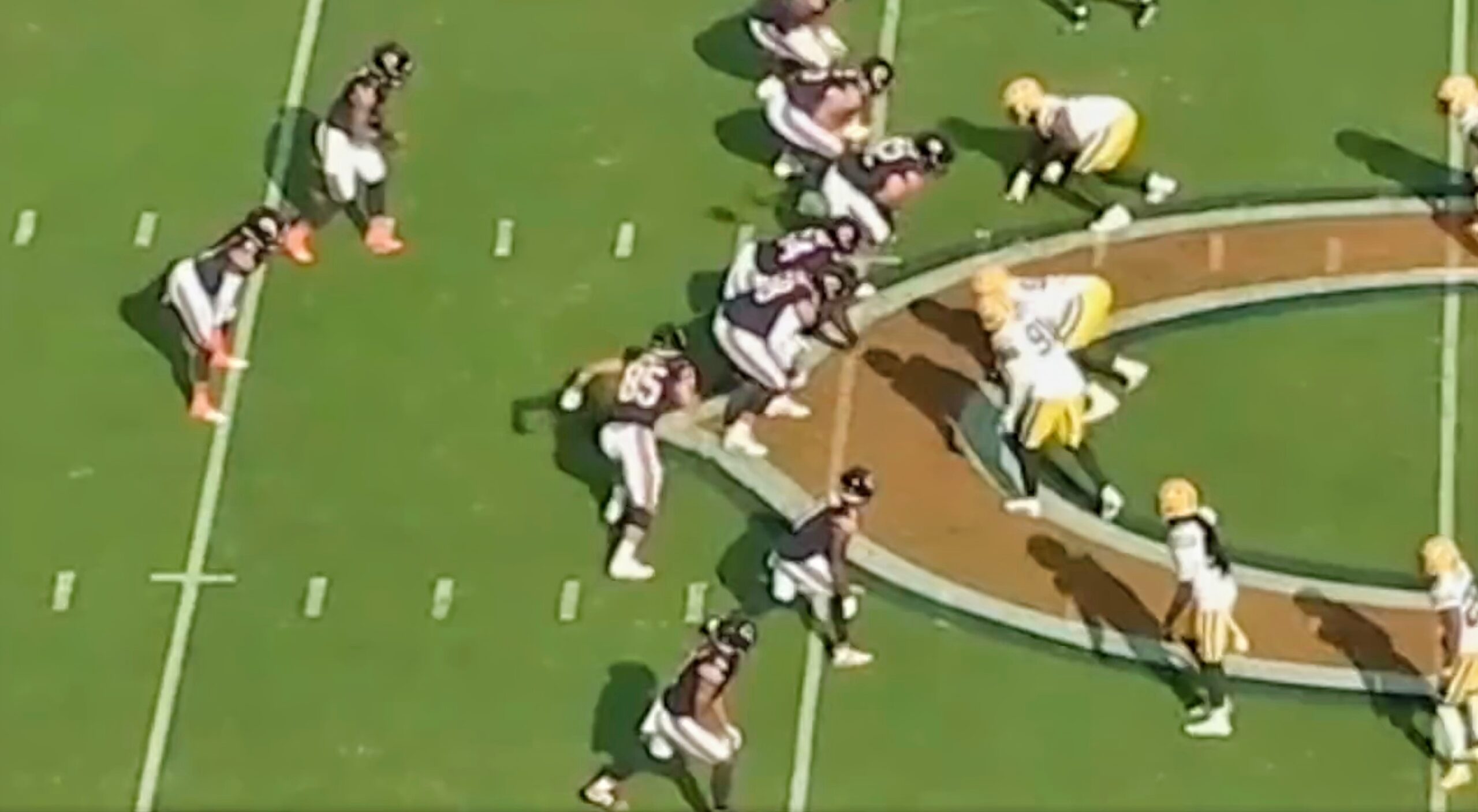 New Video Reveals Total Lack Of Effort By Bears Chase Claypool