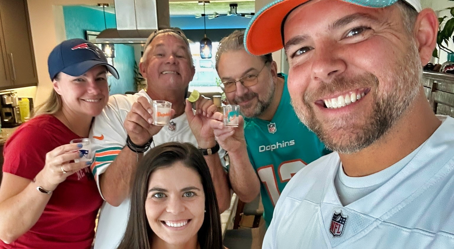 Dolphins Drinking Game - G3 - The Phinsider