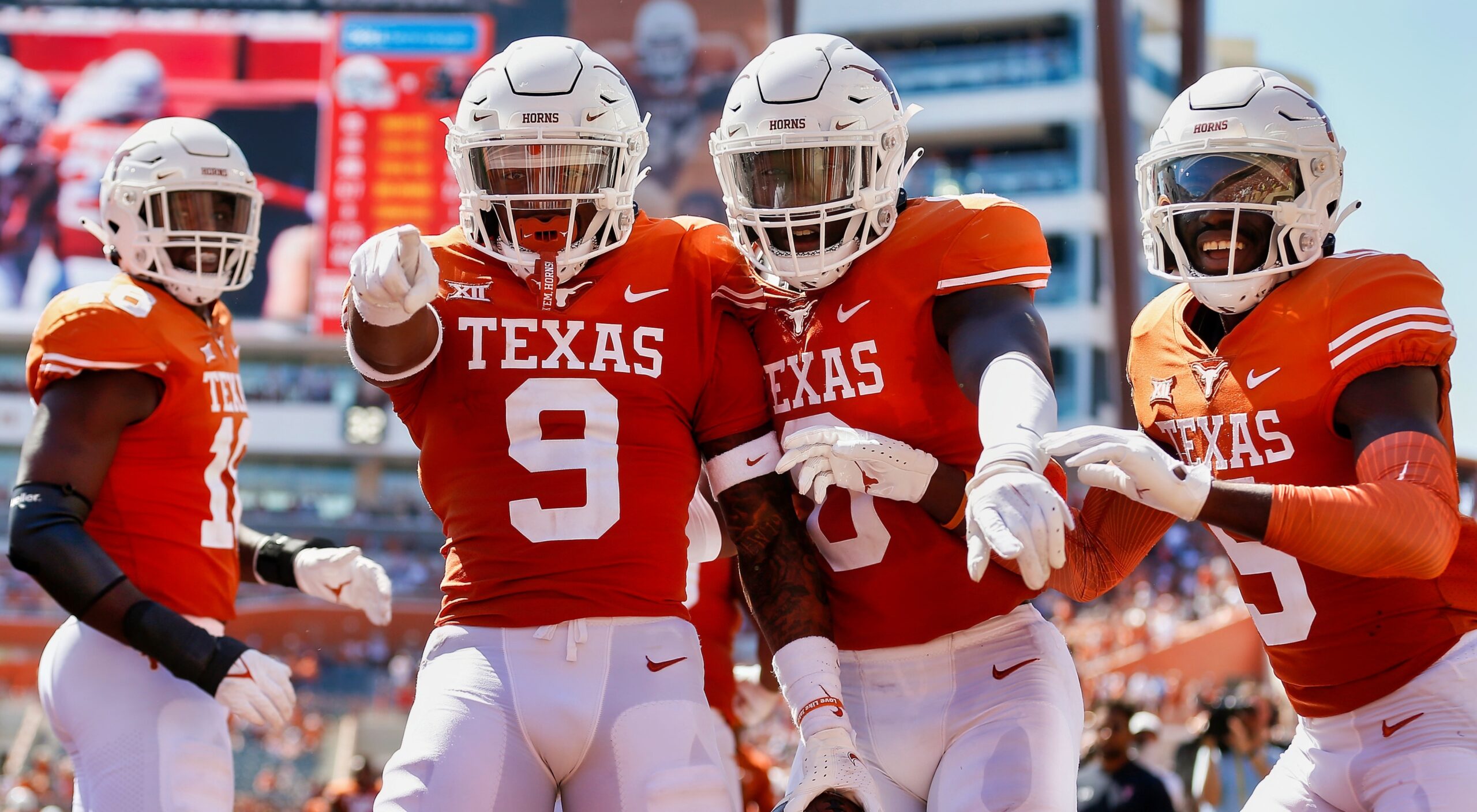 Texas Reveals Game-Day Uniforms For Game vs. Alabama