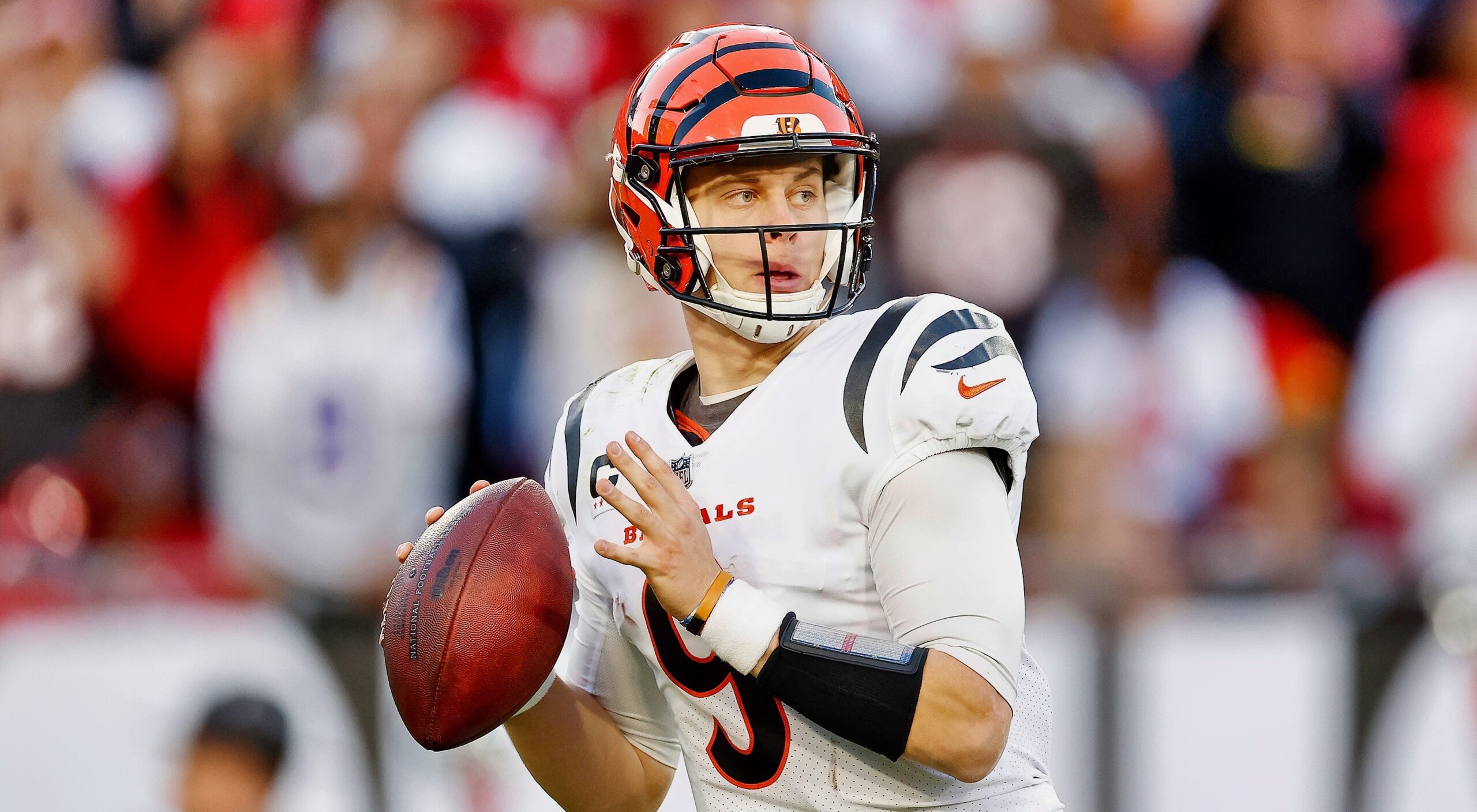 Bengals, QB Joe Burrow Agree To Five-Year Extension