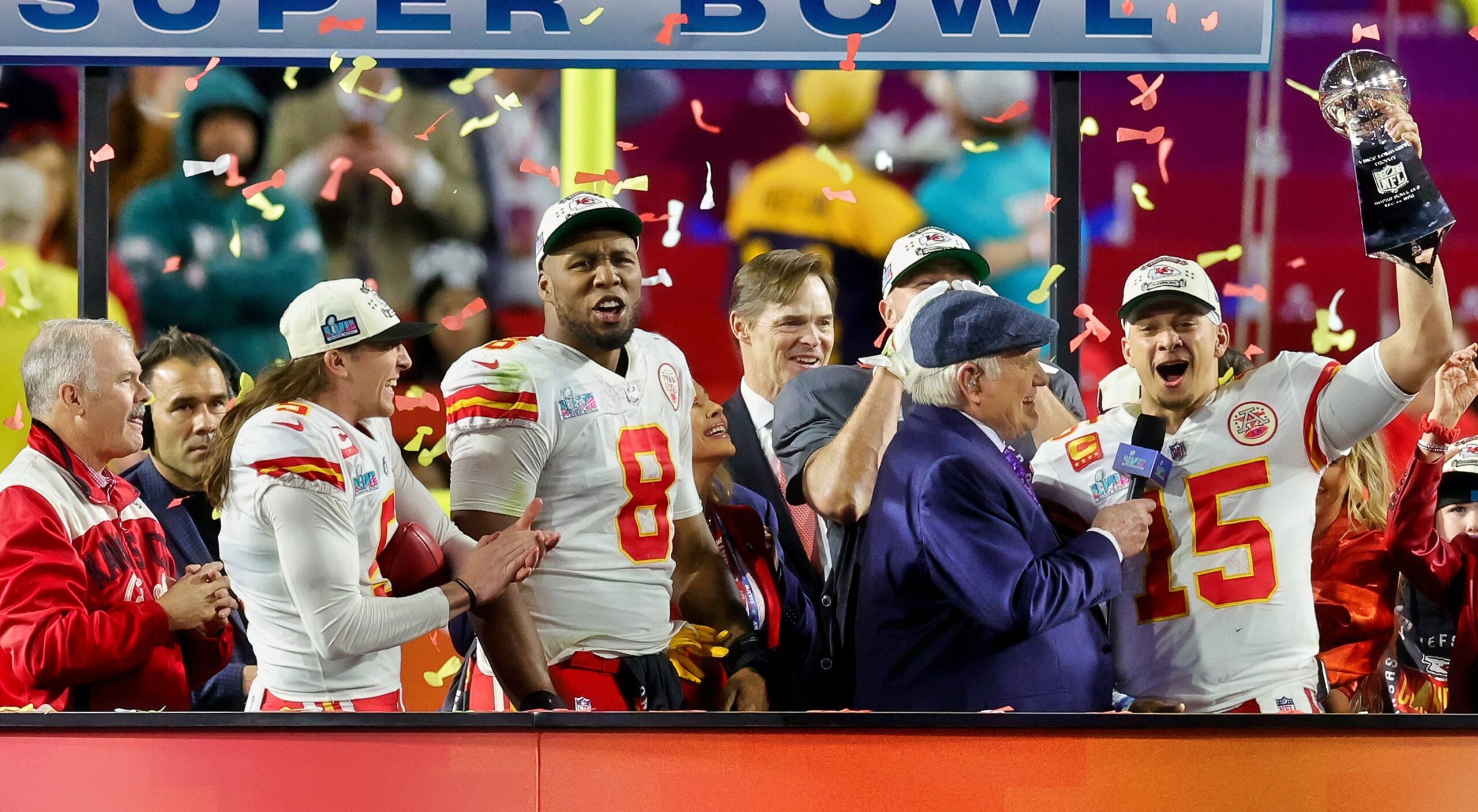 Athlon's Experts Make Their Super Bowl 58 Predictions, Athlon Sports