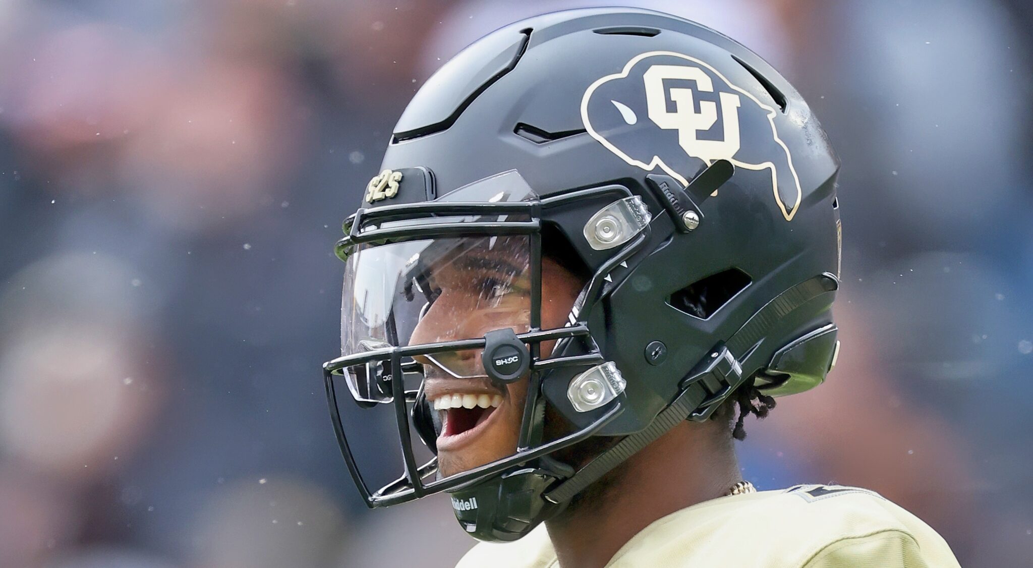 Colorado QB Shedeur Sanders Gave All His Teammates Gifts