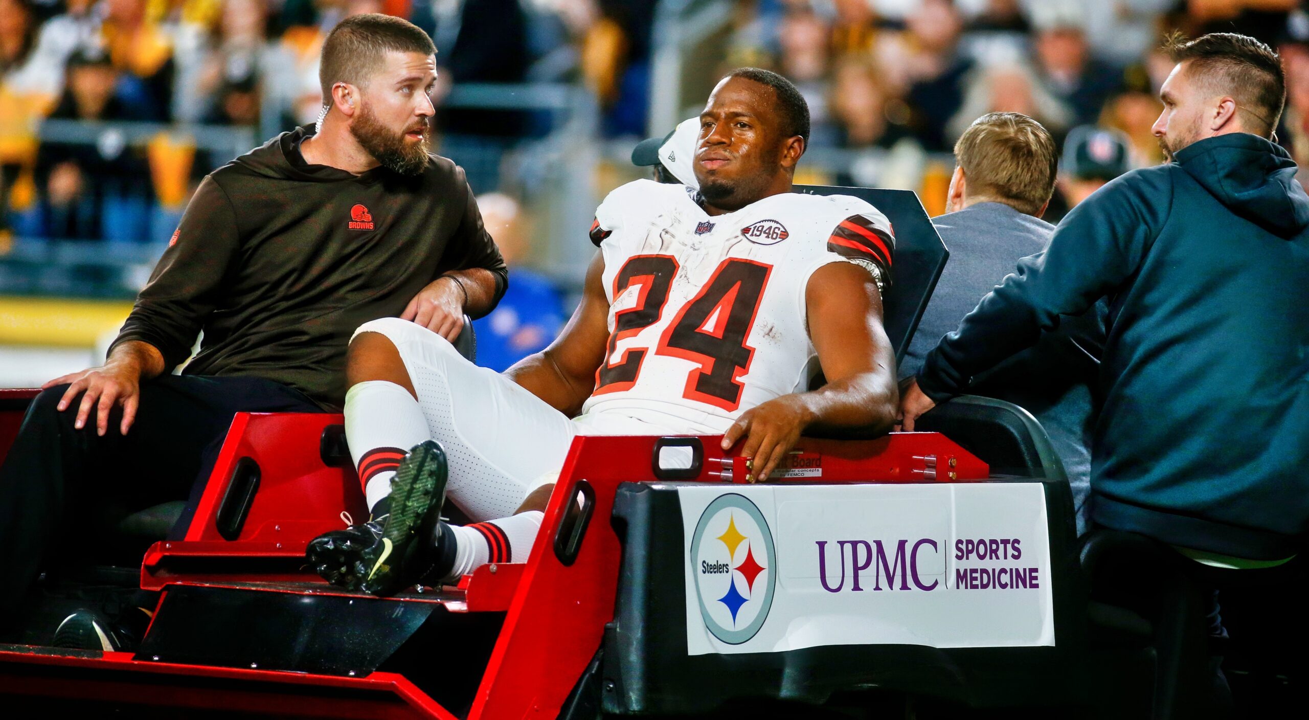 Browns RB Nick Chubb Gets New Job Offer After Season-Ending Injury