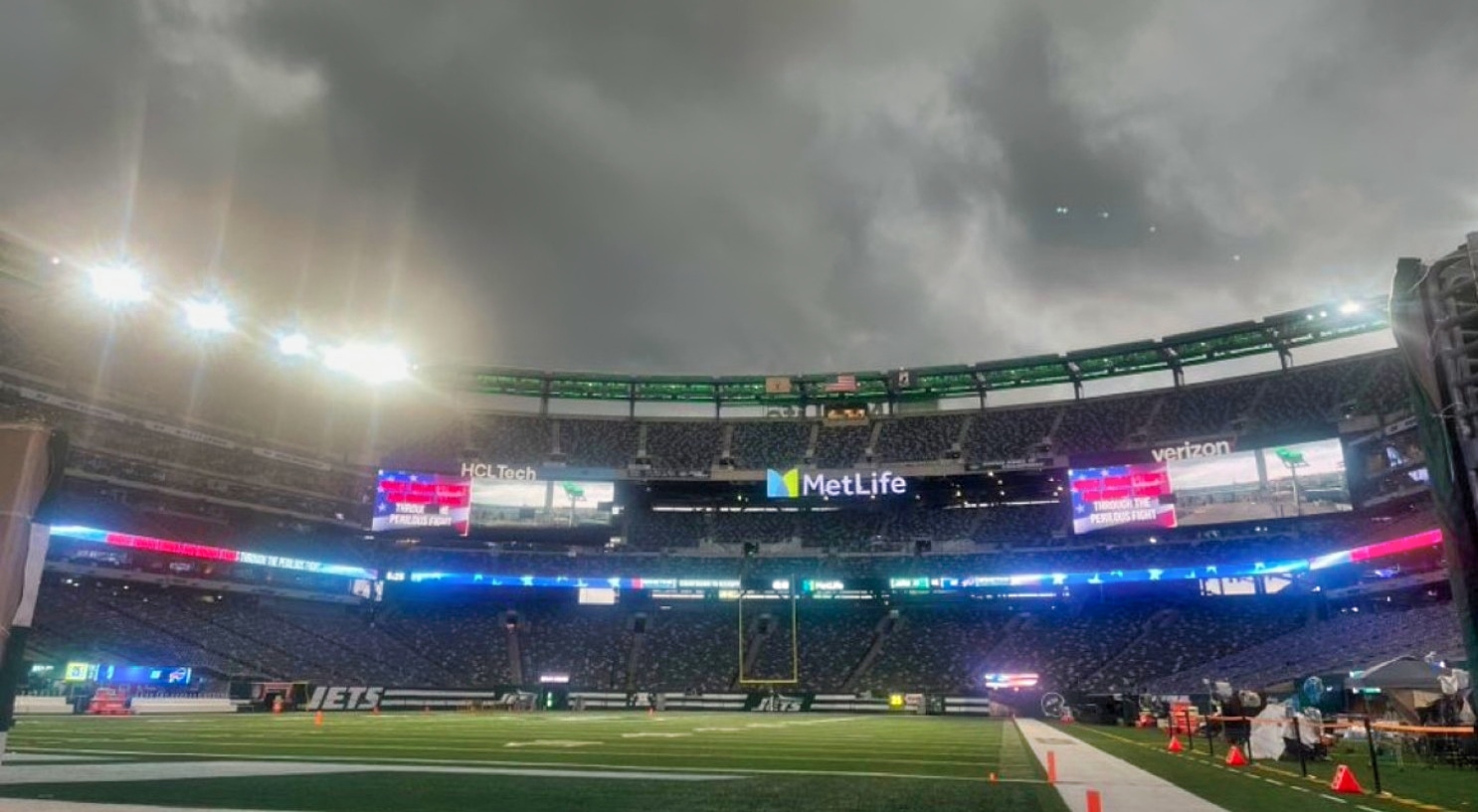 Weather Warning In Effect Before Jets-Bills MNF Game At MetLife