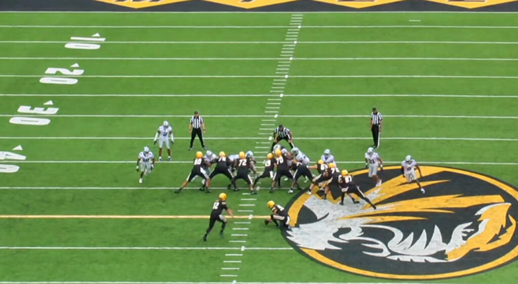 Missouri lines up for field goal vs. Kansas State