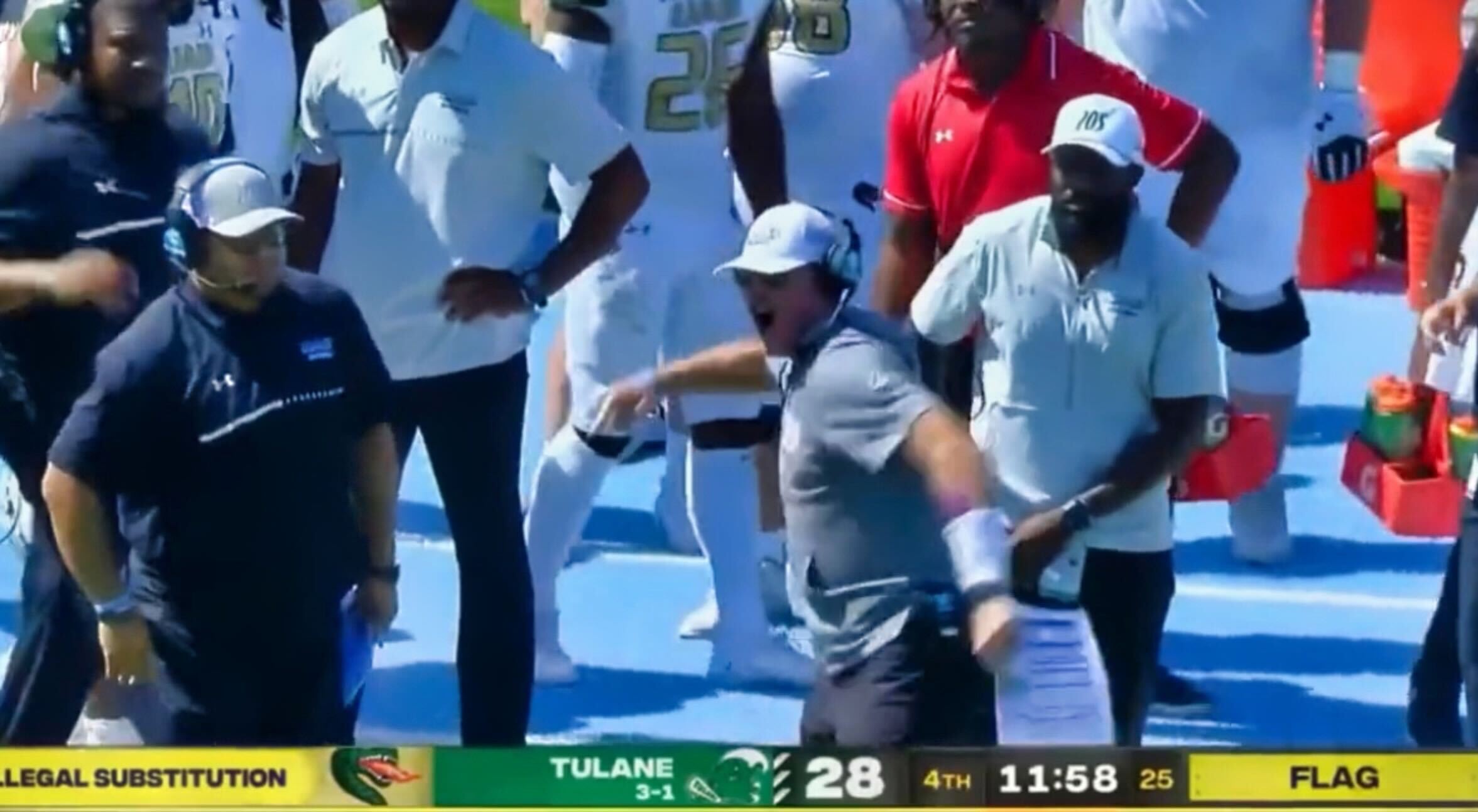 UAB HC Trent Dilfer LOST IT On His Coaches After Penalty