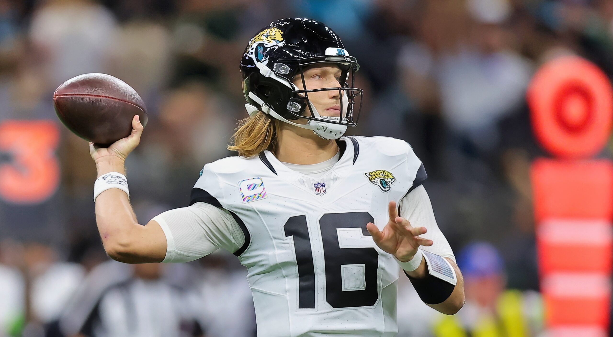 Jaguars Release Concerning Injury Update on QB Trevor Lawrence