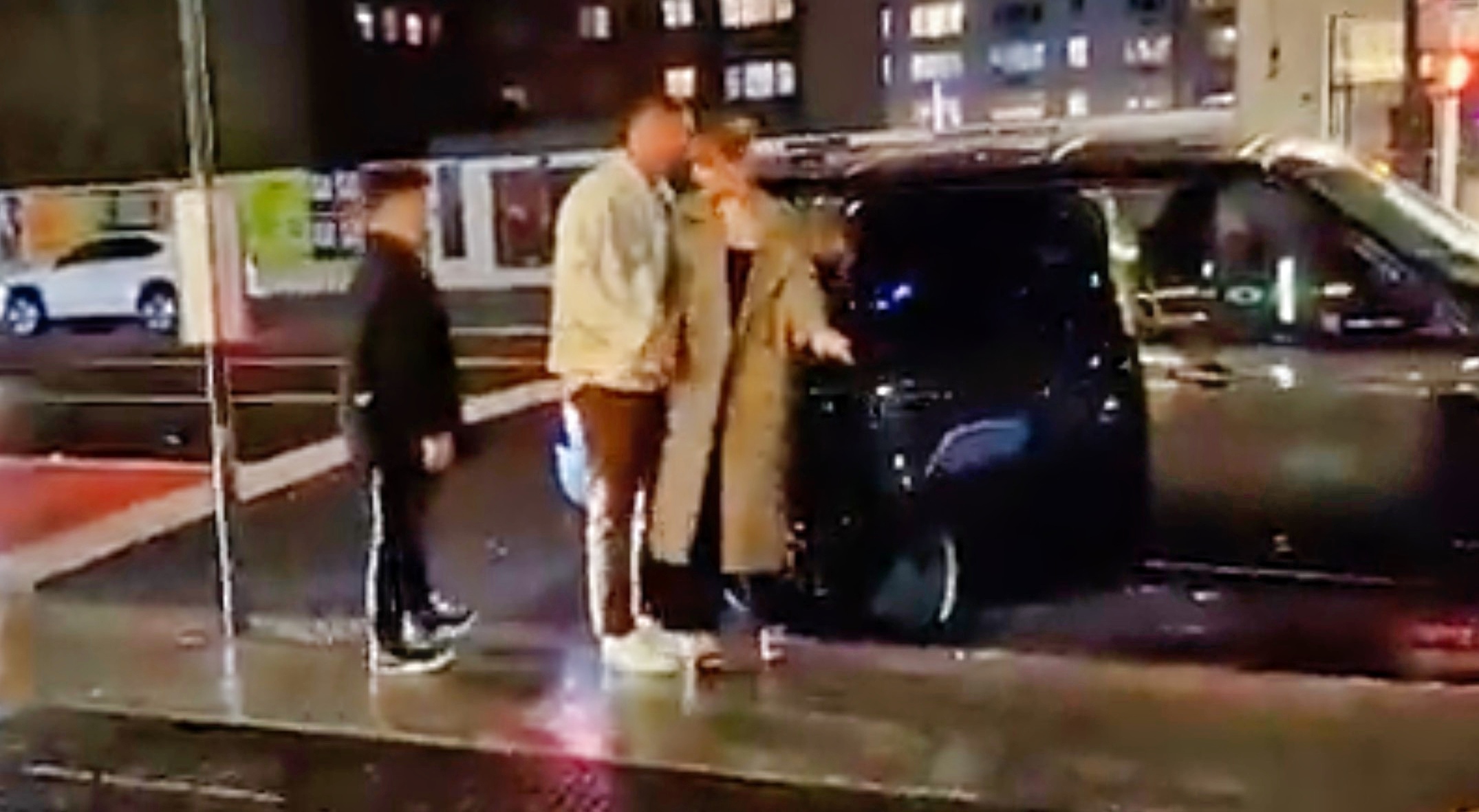 Taylor Swift, Travis Kelce Share First PDA Moment In NYC