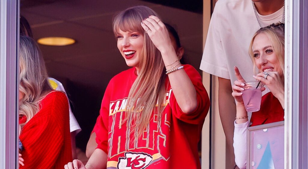 Taylor Swift laughing