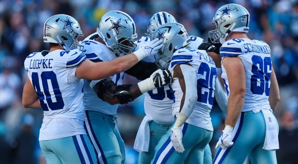 Dallas Cowboys players celebrating