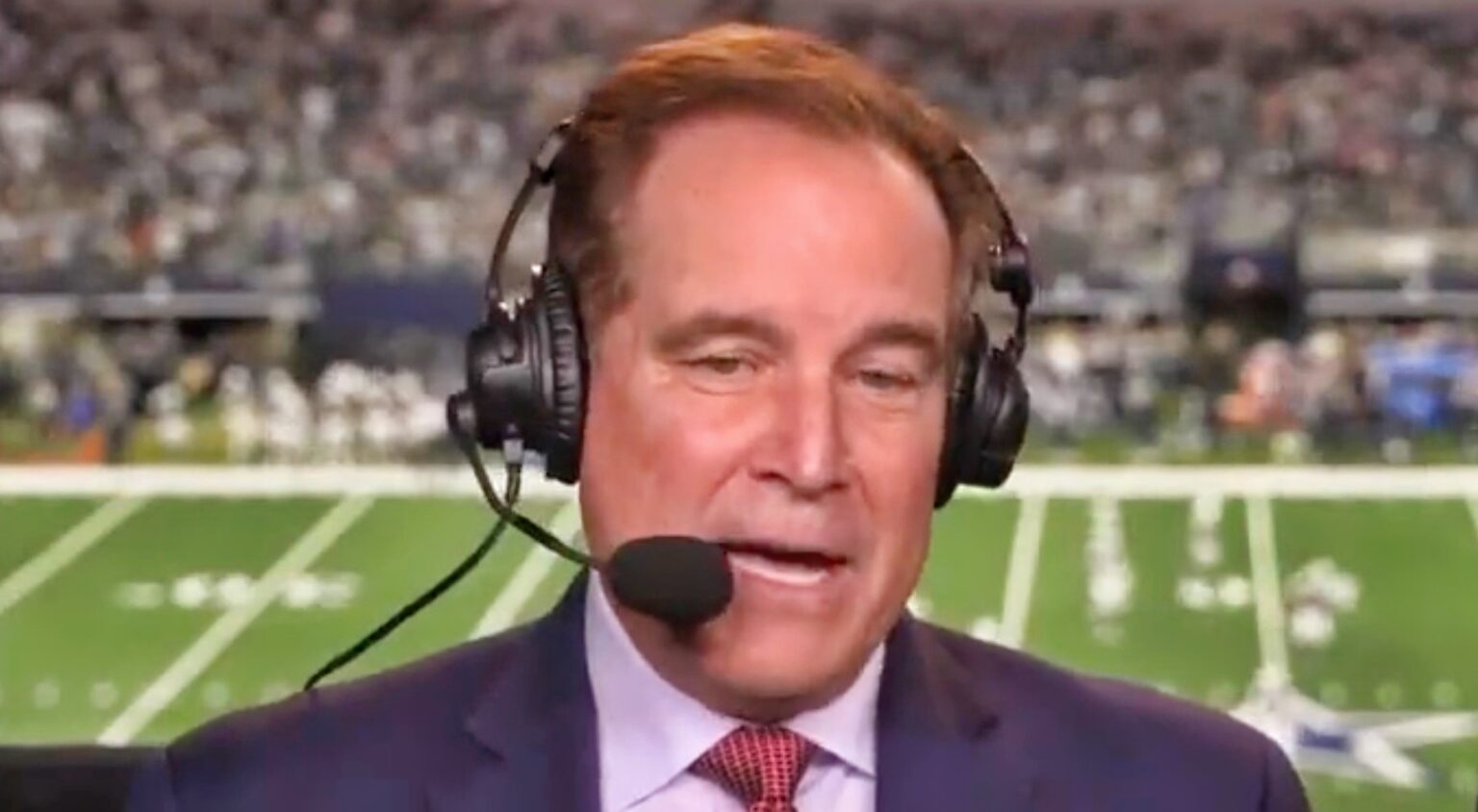 Jim Nantz Praised For Epic Call During Cowboys' Historic Moment