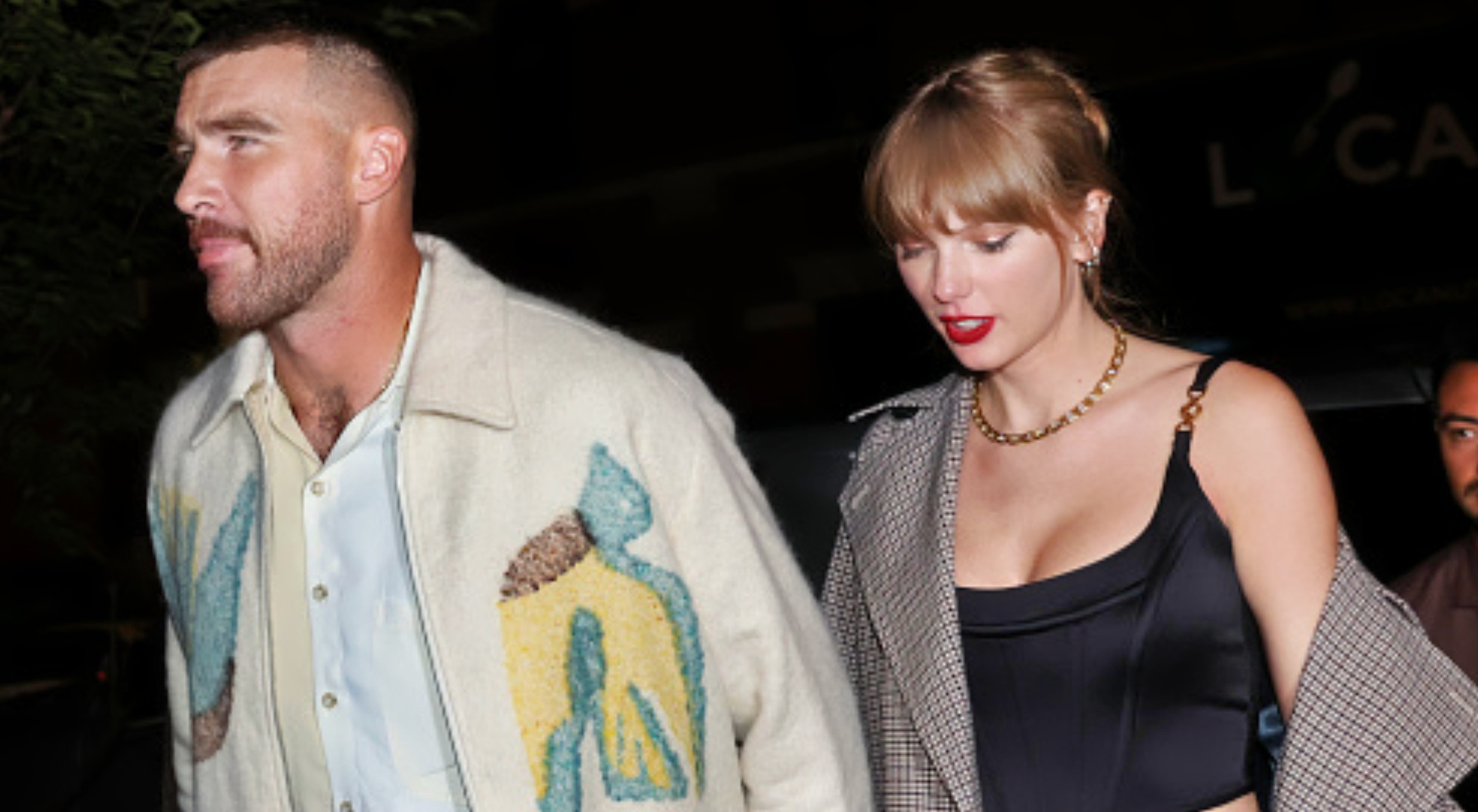 NFL Fans Flipping Out Over Taylor Swift And Travis Kelce Drama