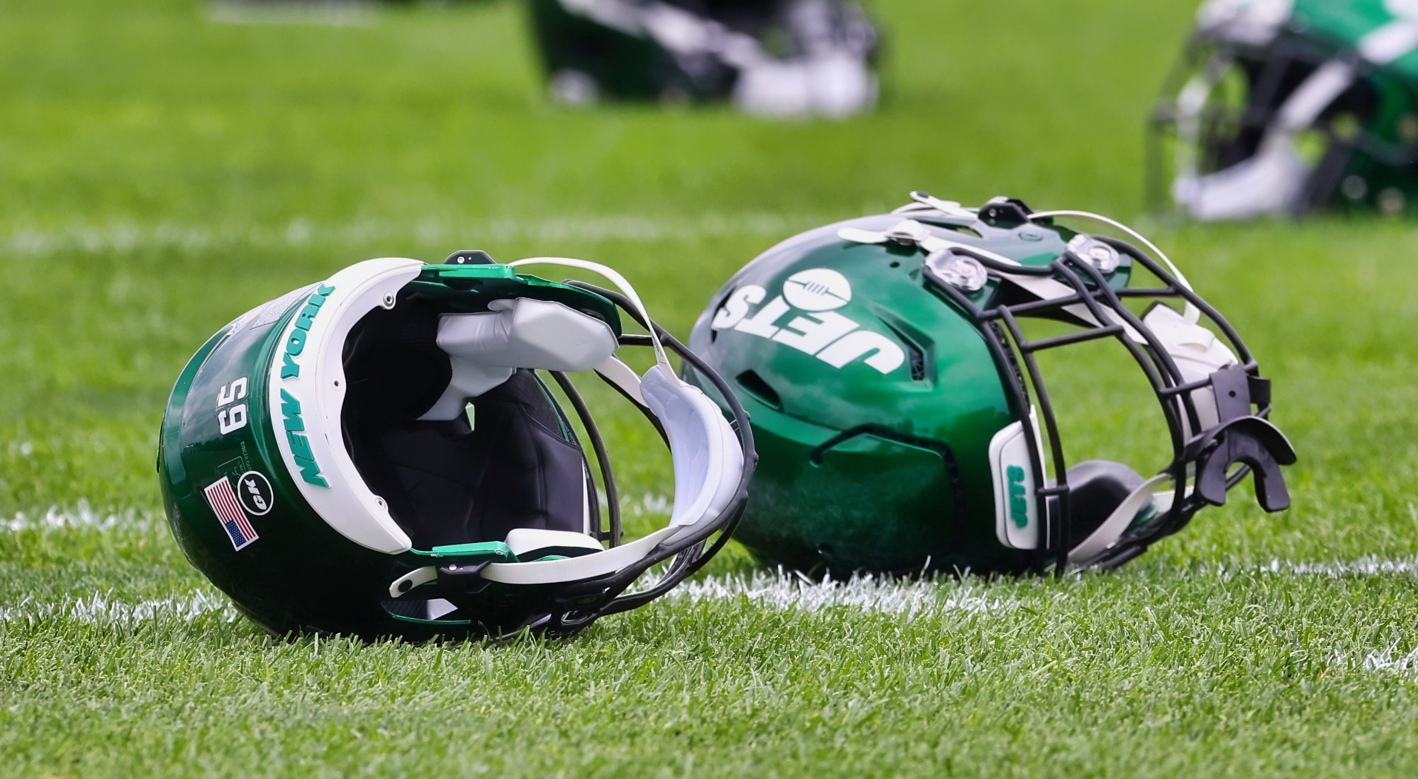 BREAKING New York Jets Cut Safety Adrian Amos