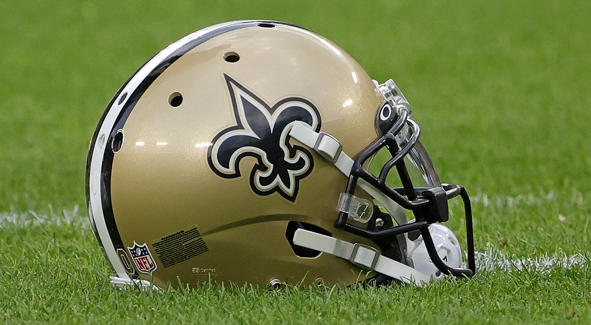 Saints Star Reveals He’s Dealing With Career-Threatening Injury