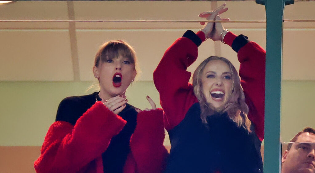 Taylor Swift and Brittany Mahomes react