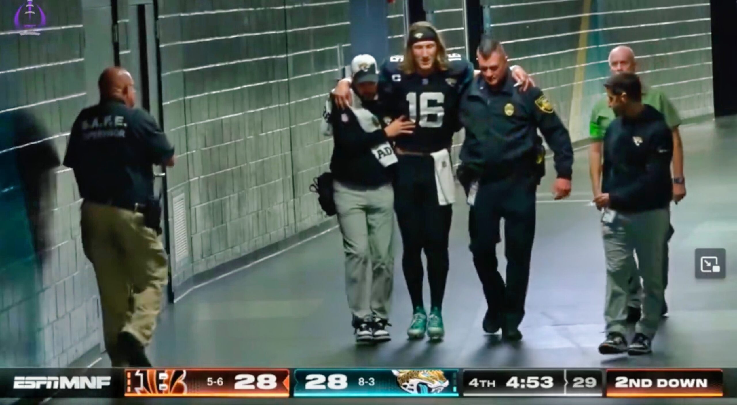 Jags Made Injured Trevor Lawrence Walk All The Way to XRay Room