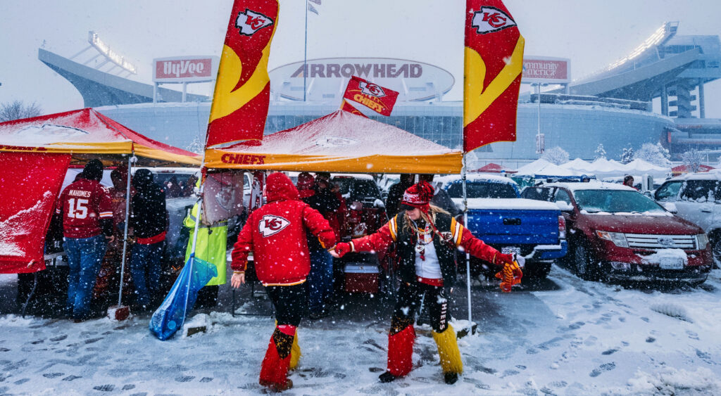 Chiefs fans in the snow