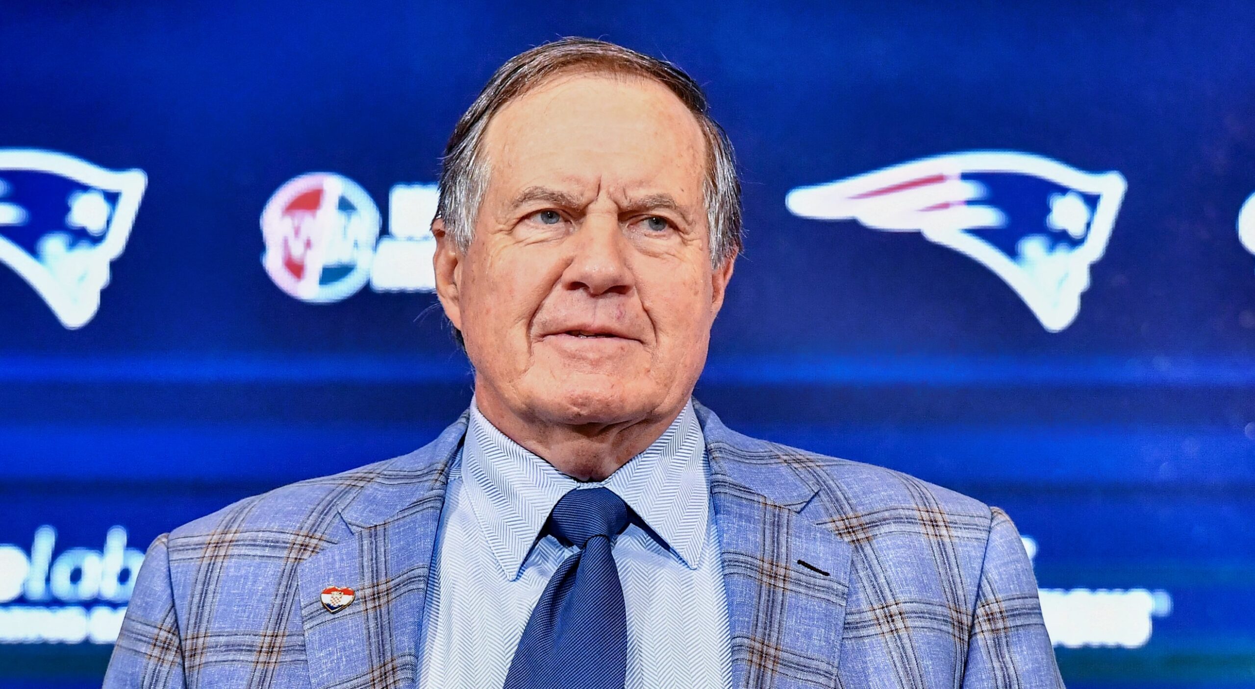 REPORT: Cowboys Could Hire Ex-Patriots HC Bill Belichick