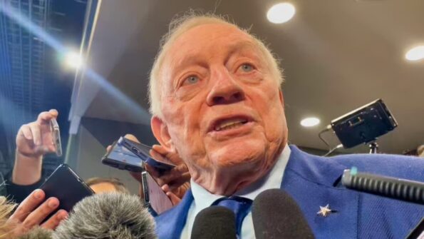 Jerry Jones Has One-Word Description Of Cowboys' Choke Job