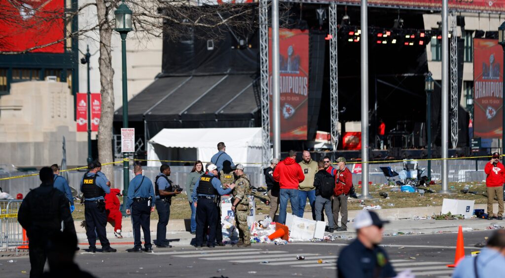 Chiefs parade after shooting