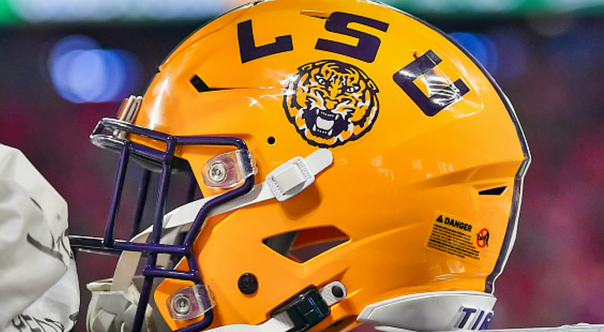 BREAKING: LSU Running Back Charged With Attempted Murder