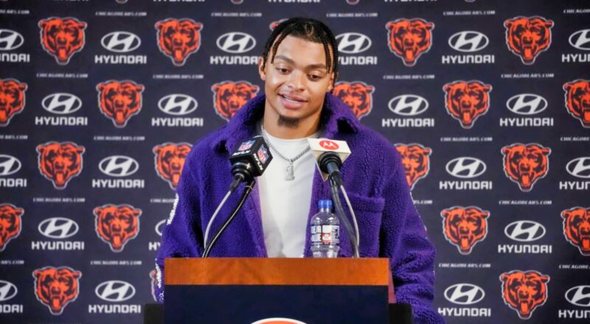 Justin Fields Reveals Why He Unfollowed The Chicago Bears