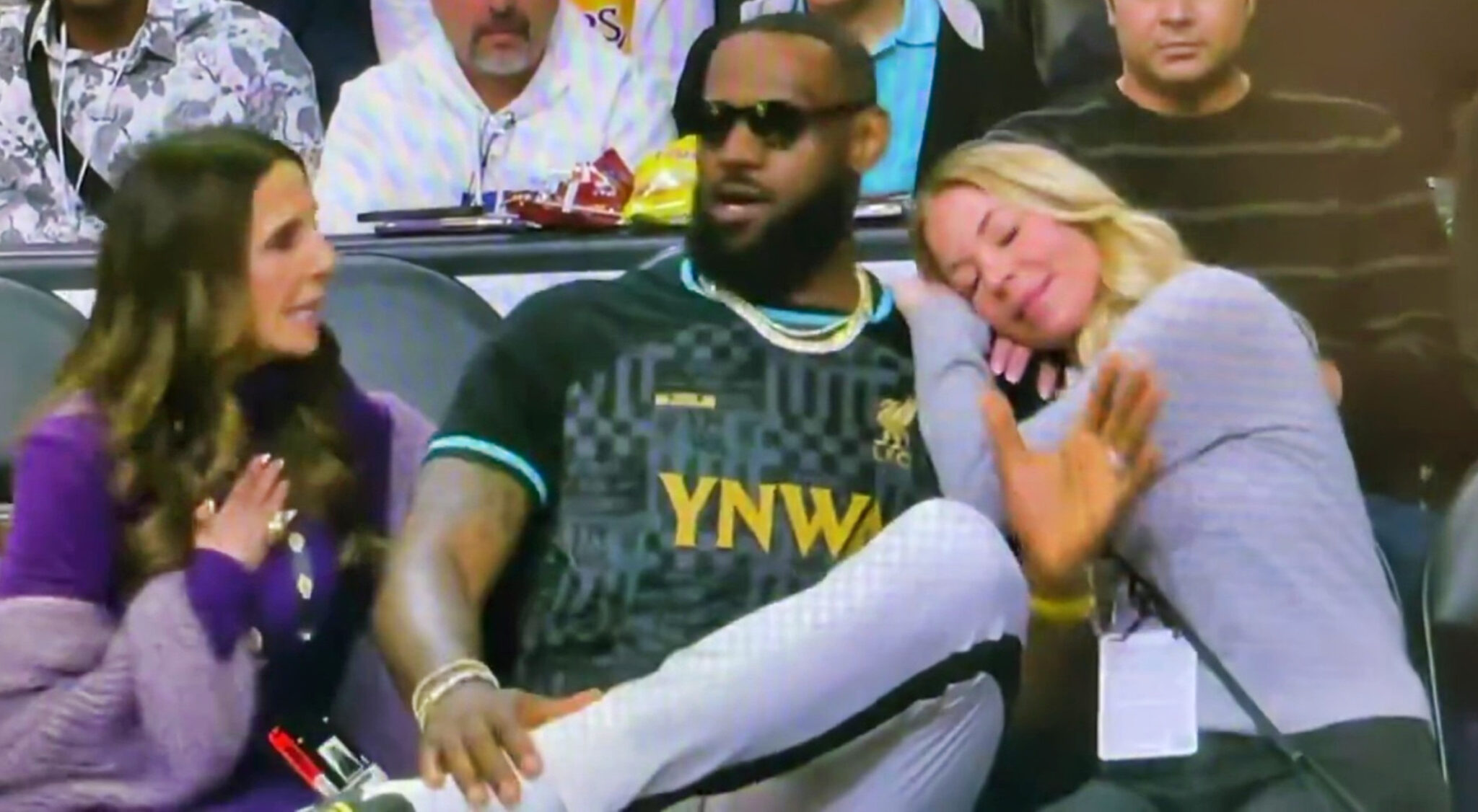 Everyone Said The Same Thing About LeBron James After His "Touchy ...